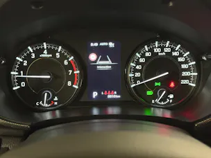 Suzuki Vitara 1.4 T Sakura Top Hybrid 4x4