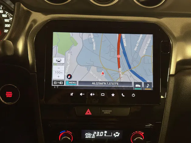 Suzuki Vitara 1.4 T Sakura Top Hybrid 4x4