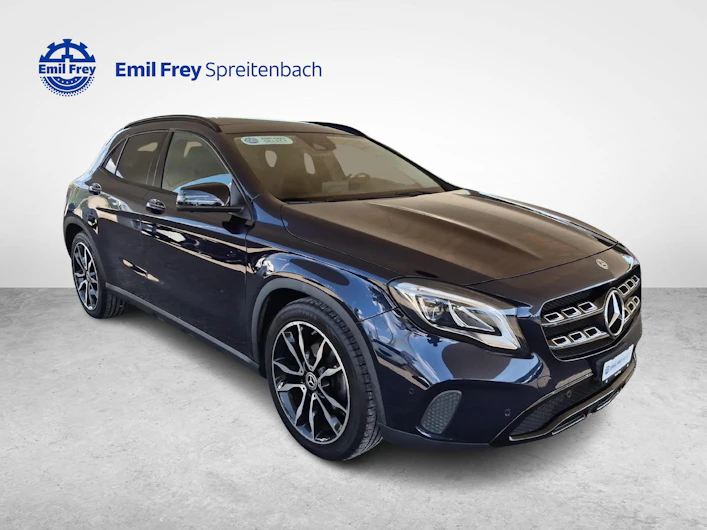Fahrzeugbild MERCEDES-BENZ GLA 200