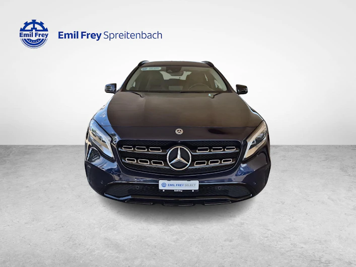 Fahrzeugbild MERCEDES-BENZ GLA 200