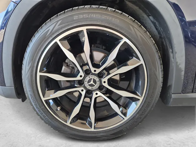 Mercedes-Benz GLA 200 Urban / ab 3,99% Leasing bei Abschluss einer Protect Autoversicherung