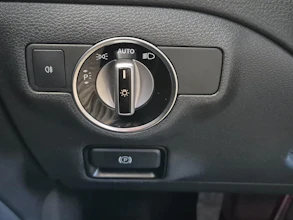 https://vehicle.imgix.net/4375440/5f0af84f-8e88-41b1-aad3-a711b60fd2b8.jpg