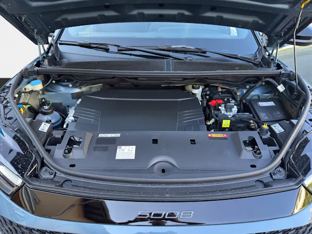 Peugeot E-5008 GT Long Range