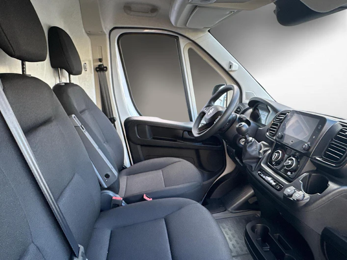 Fahrzeugbild OPEL MOVANO