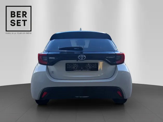 Toyota Yaris 1.5 VVT-i HSD Trend