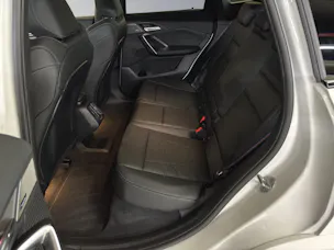 BMW X1 30e xDrive paddles