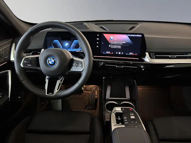 BMW X1 30e xDrive paddles