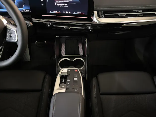 BMW X1 30e xDrive paddles