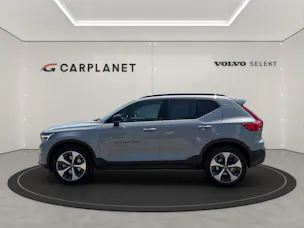 Volvo XC40 2.0 B3 MH Plus Dark