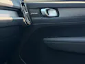 Volvo XC40 2.0 B3 MH Plus Dark