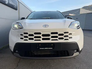 Toyota Yaris Cross 1.5 VVT-i HSD Comfort AWD-i