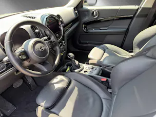 Mini Countryman F60 1.5i Cooper S E ALL4 **10 Jahre gratis Service**