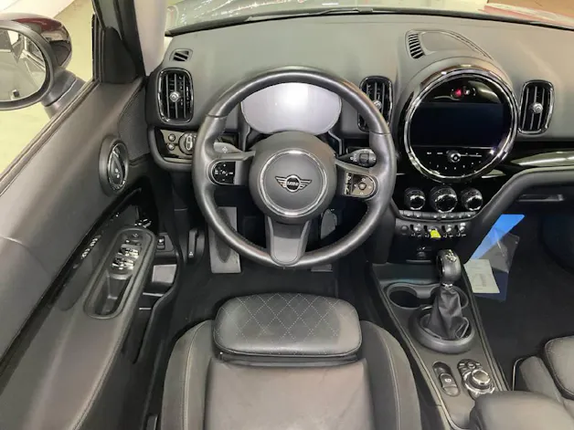 Mini Countryman F60 1.5i Cooper S E ALL4 **10 Jahre gratis Service**