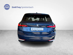 https://vehicle.imgix.net/4375528/4709953e-3da1-4120-a331-b40e114cfd65.jpg