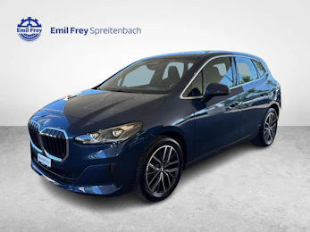 Fahrzeugbild BMW 218i Active Tourer Fahrzeugbild BMW 218i Active Tourer