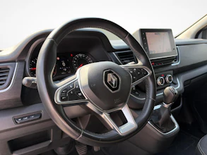 https://vehicle.imgix.net/4375531/13db0876-fa6d-432c-879d-7d4e960799fd.jpg