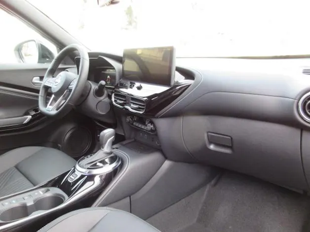Nissan Juke 1.6 Hybrid Tekna