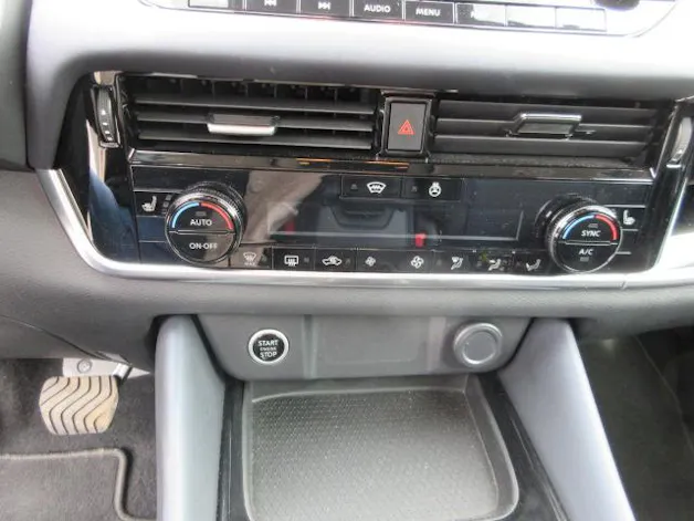 Nissan Qashqai 1.3 DIG-T N-Connecta 4x4