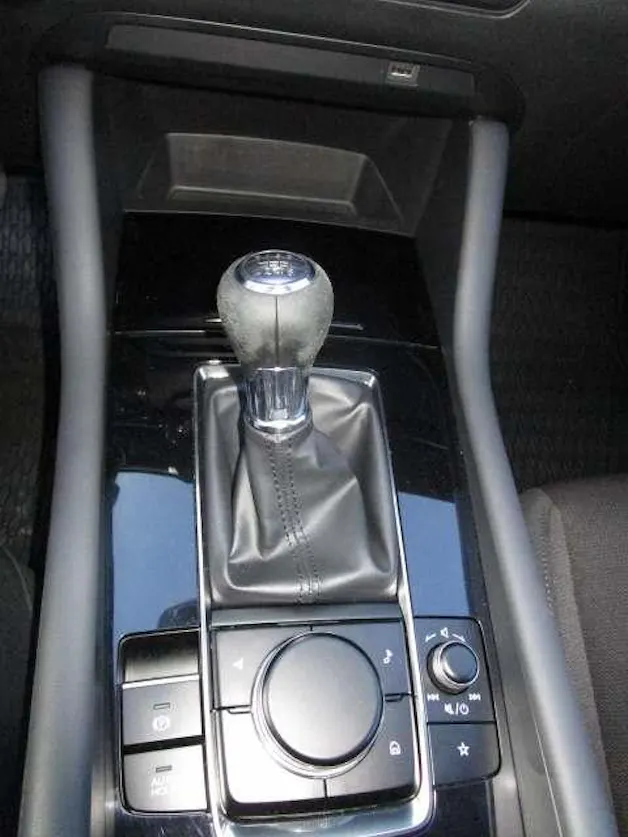 Mazda 3 Hatchback 2.0 186 Revolution