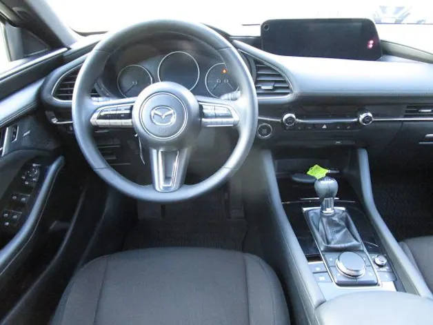 Mazda 3 Hatchback 2.0 186 Revolution