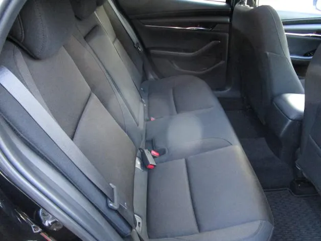 Mazda 3 Hatchback 2.0 186 Revolution