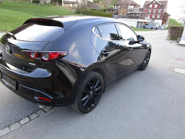 Mazda 3 Hatchback 2.0 186 Revolution