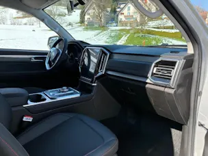 JAC T9EV 88kWh 4x4