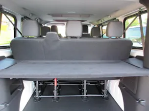 Nissan Primastar Kombi 2.8 t L1 H1 2.0 dCi 170 Tekna 9P