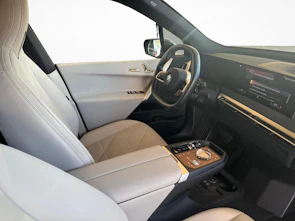 image du véhicule BMW iX xDrive50