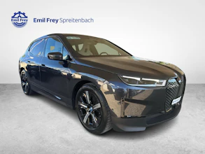 https://vehicle.imgix.net/4375616/57091b6b-ef3a-4f94-8fa4-47026a5b132c.jpg