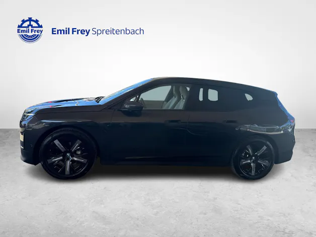 BMW iX xDrive50 / ab 3,99% Leasing bei Abschluss einer Protect Autoversicherung