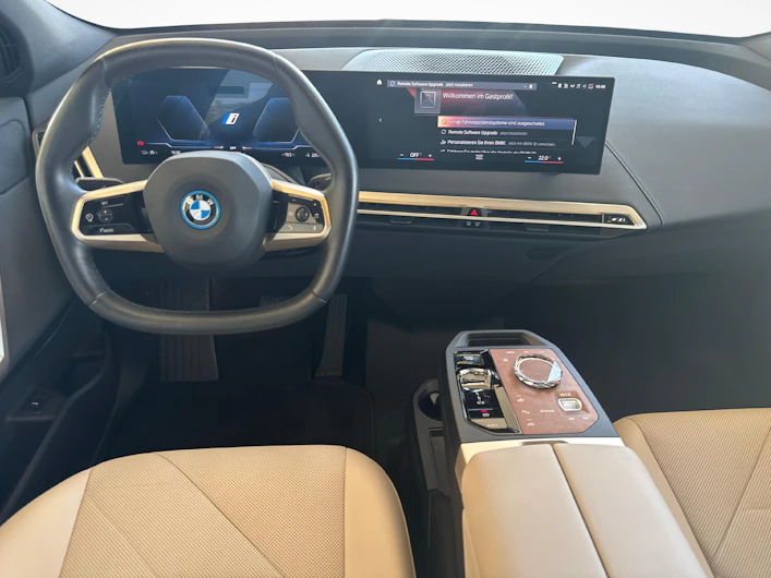 image du véhicule BMW iX