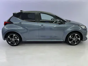 Toyota Yaris 1.5 VVT-i HSD Premium