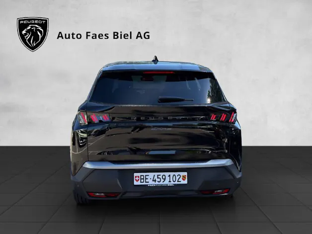 PEUGEOT 5008 1.2 Hybrid Allure Premium
