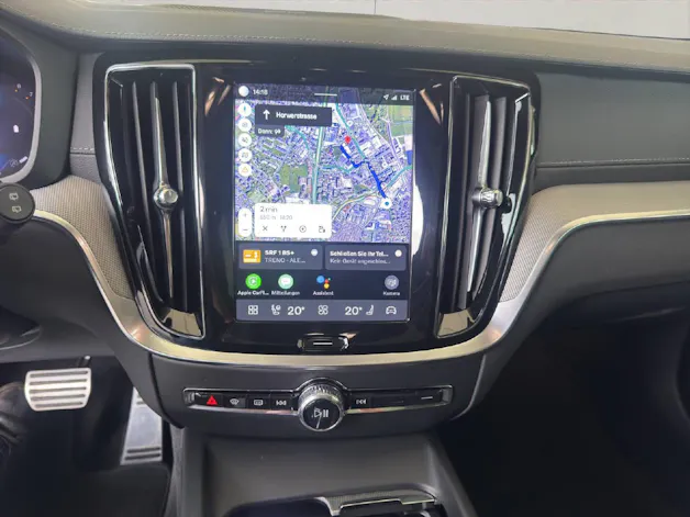 Volvo V60 2.0 B5 Ultimate Dark AWD