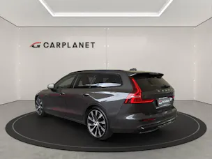 Volvo V60 2.0 B5 Ultimate Dark AWD