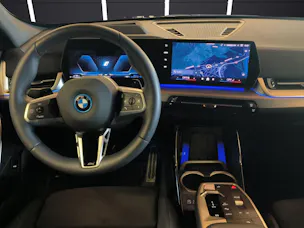 BMW X1 30e xDrive paddles