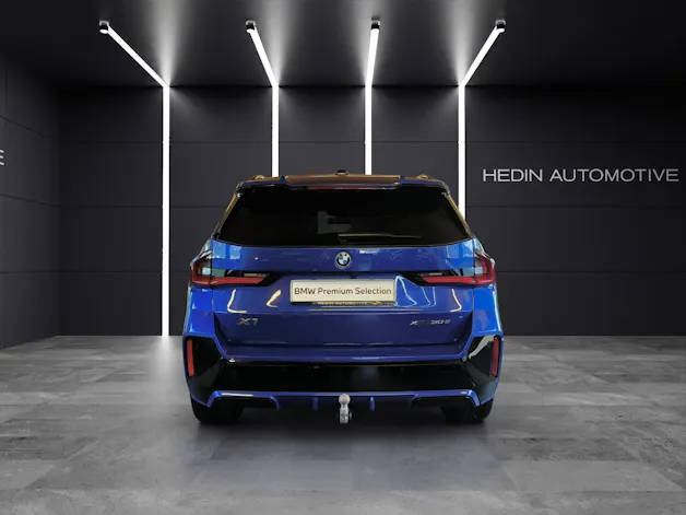 BMW X1 30e xDrive paddles