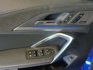 BMW X1 30e xDrive paddles