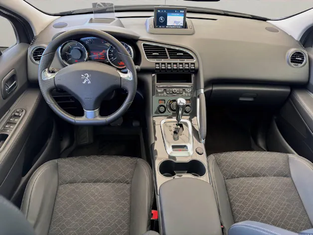 Peugeot 3008 1.6 BlueHDi Allure Automat