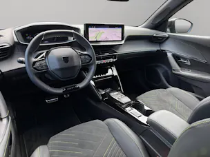 Peugeot 2008 1.2 Hybrid 145 GT