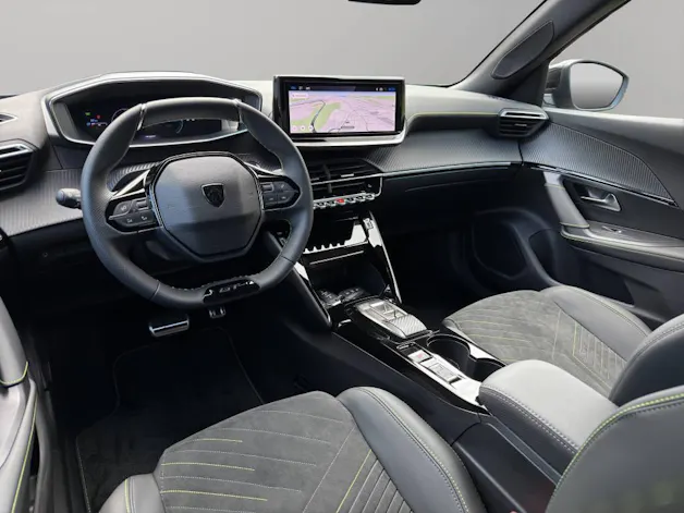 Peugeot 2008 1.2 Hybrid 145 GT