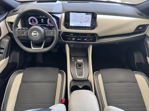 Nissan Qashqai 1.3 DIG-T 158PS Tekna