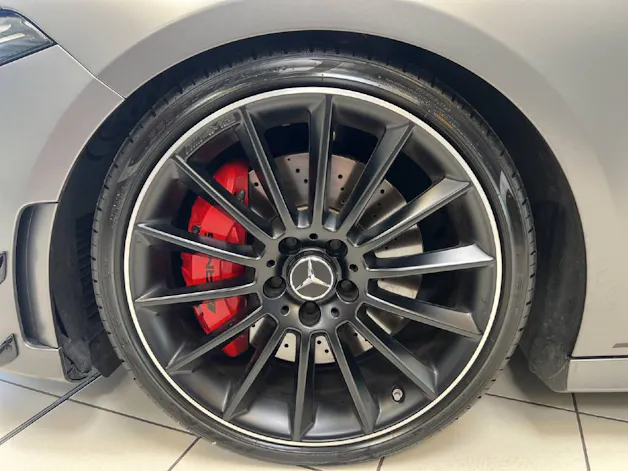 Mercedes-Benz A 35 AMG 4matic 306PS