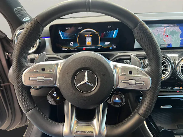 Mercedes-Benz A 35 AMG 4matic 306PS
