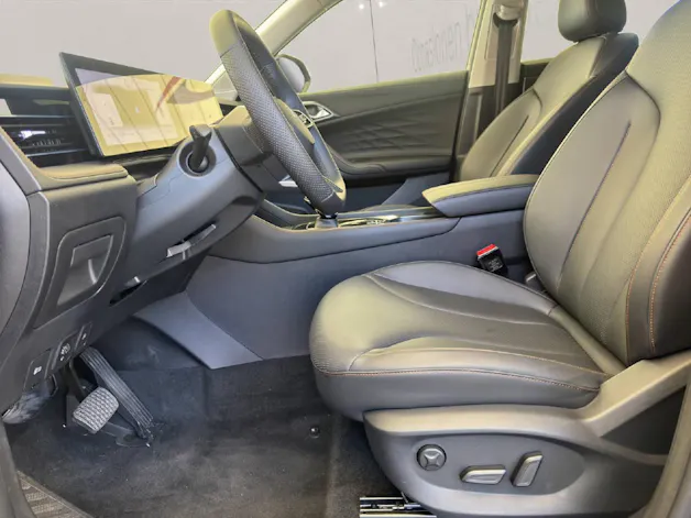 MG HS 1.5 PHEV **Luxury** 272PS