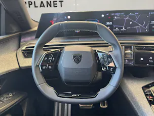 Peugeot 5008 1.2 Hybrid GT 145PS 7-Plätzer