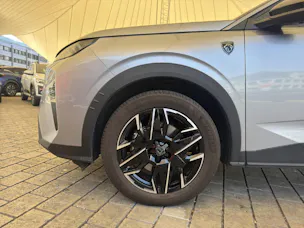 Peugeot 5008 1.2 Hybrid GT 145PS 7-Plätzer