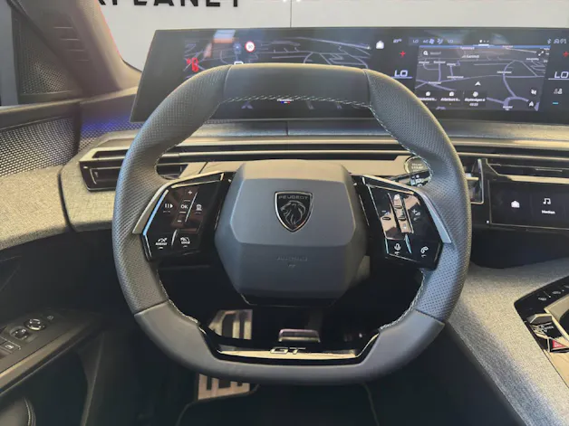 Peugeot 5008 1.2 Hybrid GT 145PS 7-Plätzer