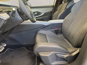 Peugeot 5008 1.2 Hybrid GT 145PS 7-Plätzer